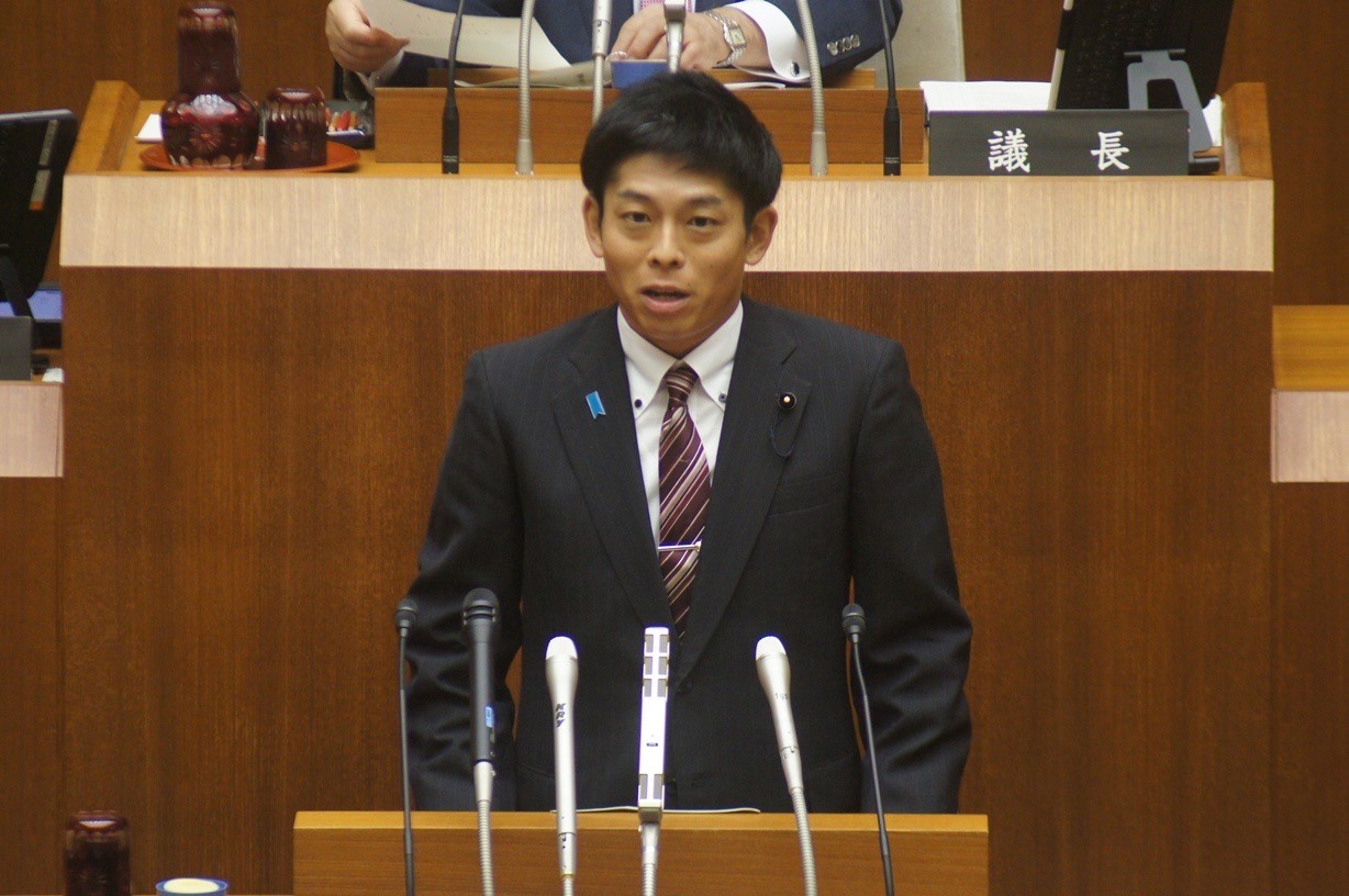 県議会で一般質問デビュー！